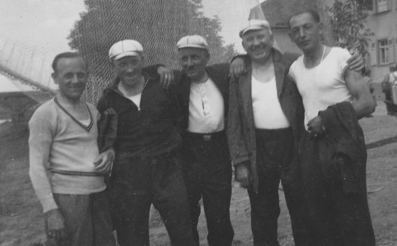 1934 – 