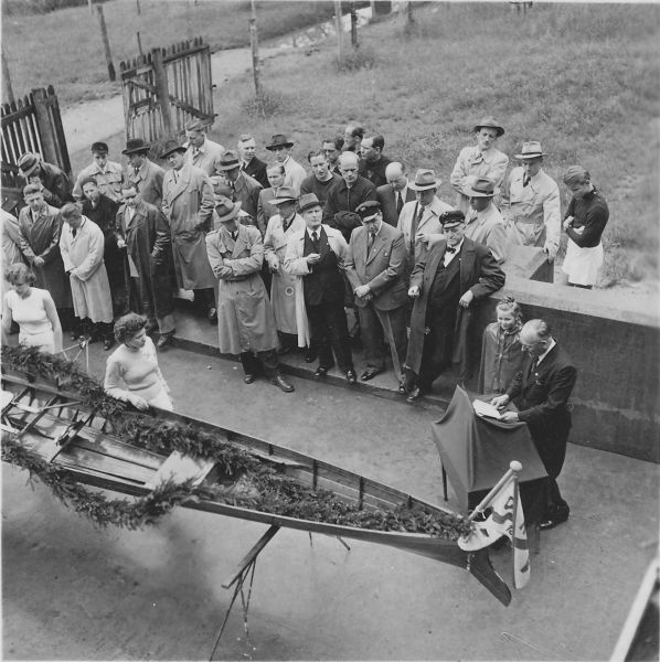 1951 – Bootstaufe