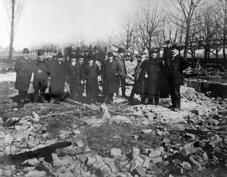 1906 – Bootshaus nach dem Brand vom 27. März 1906