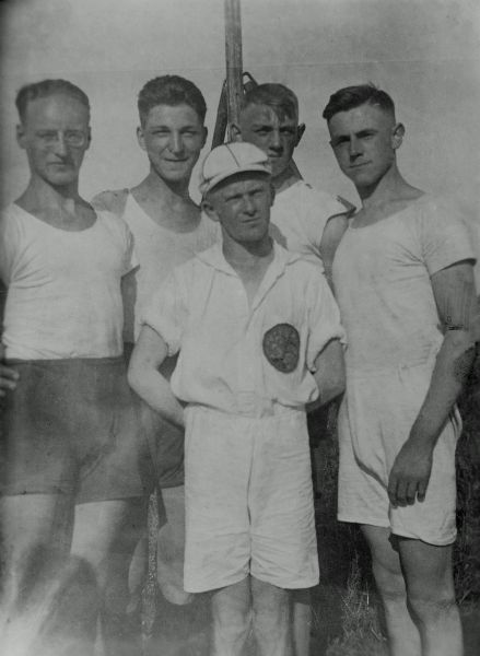 1924 – Mannschaft des Jungmannen Vierers bei der Frankfurter Regatta