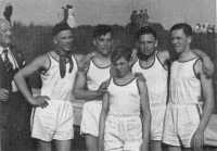 1937 – 
